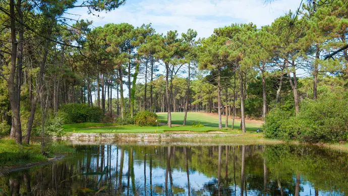 Portugal golf holidays - Aroeira Pines Classic Golf Course