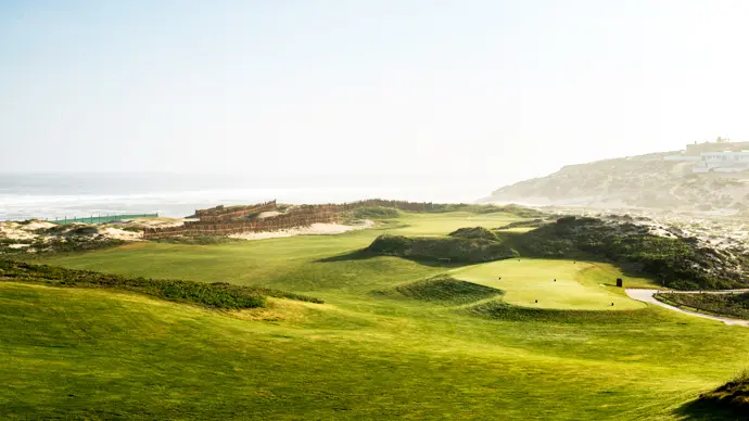Portugal golf courses - Praia Del Rey - Photo 24