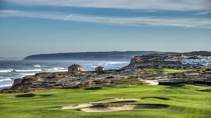 Portugal golf courses - Praia Del Rey - Photo 6