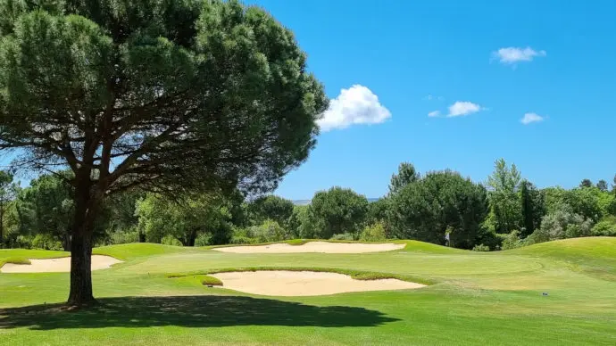 Portugal golf courses - Quinta do Perú - Photo 11