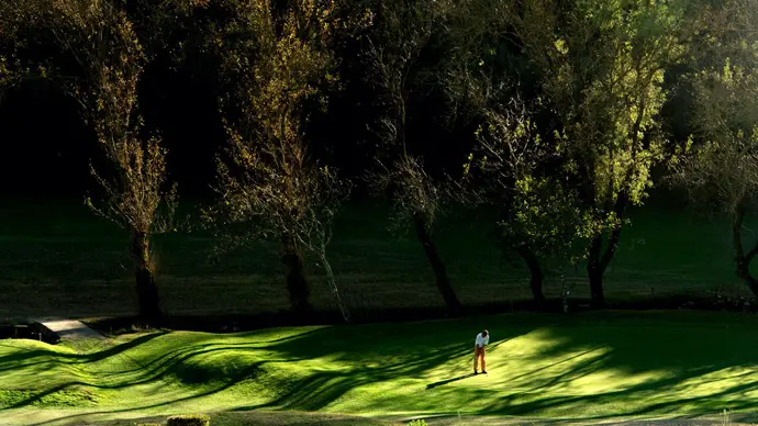 Portugal golf courses - Lisbon Sports Club - Photo 12